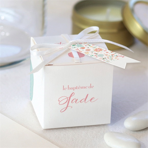 Boîte de dragées baptême Croix à motifs et pois réf.N340140
