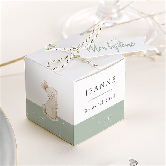 Boîte de dragées baptême tendre scène