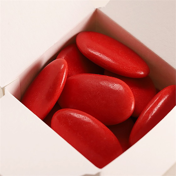 Dragées rouge coquelicot pour communion - chocolat