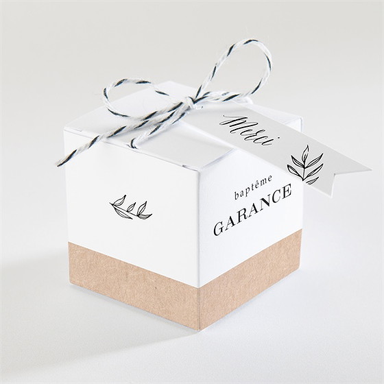 Boîte de dragées baptême essentiel sacré