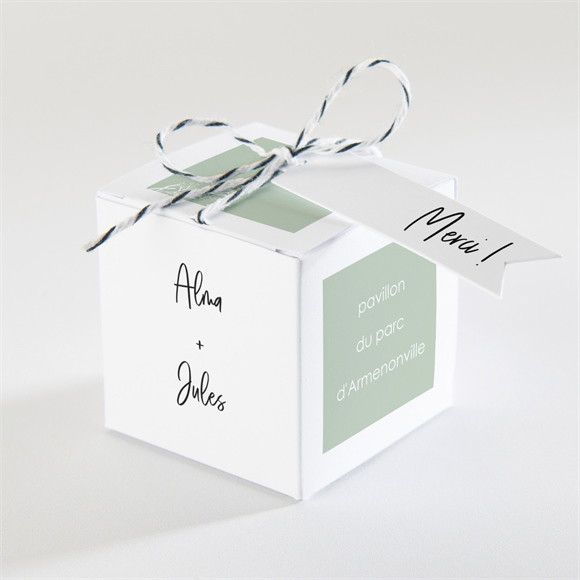 Boîte de dragées mariage Beauté à fleurir réf.N340344