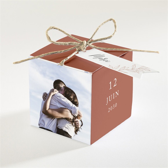 Boîte de dragées mariage Jolie Esquisse réf.N340373