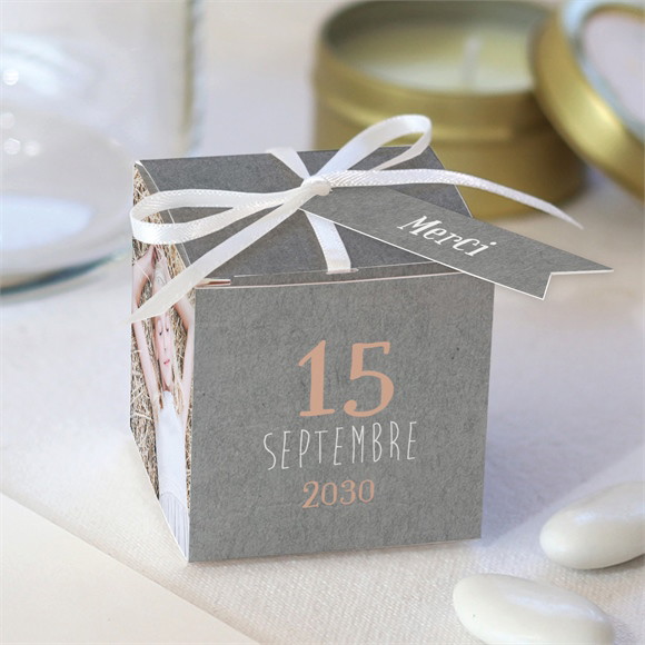 Boîte de dragées communion Communion et Symboles réf.N340388