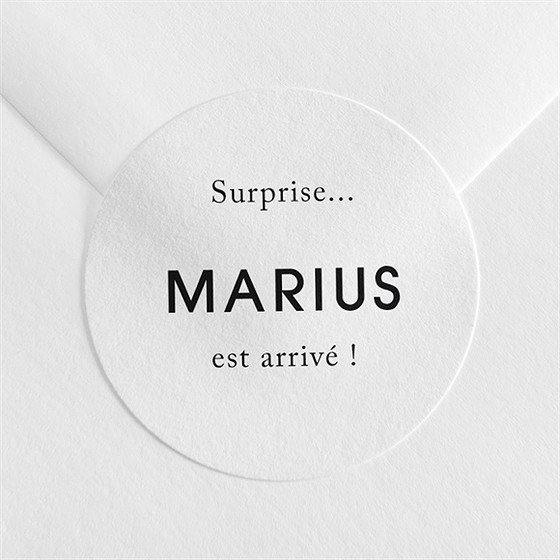 Sticker naissance tendre bisou