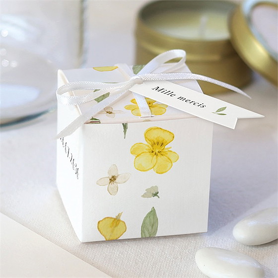 Boîte de dragées mariage aquarelle de fleurs séchées