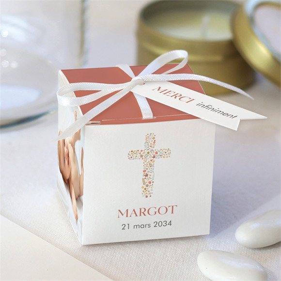 Boîte de dragées baptême Florilège réf.N340632