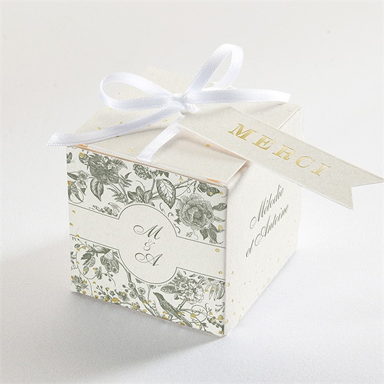 Boîte de dragées mariage romance dorure