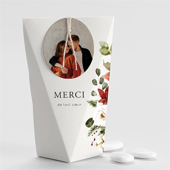 Boîte de dragées mariage en rouge et blanc étui