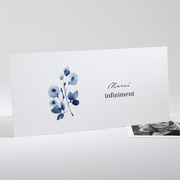 Remerciement décès Fleur bleue allongé réf.N131160