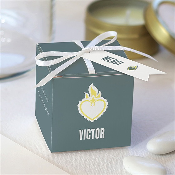 Boîte de dragées communion protection