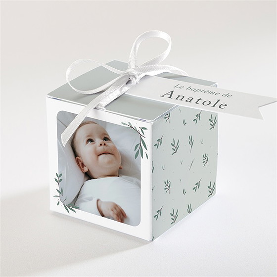 Boîte de dragées baptême photo vert sauge