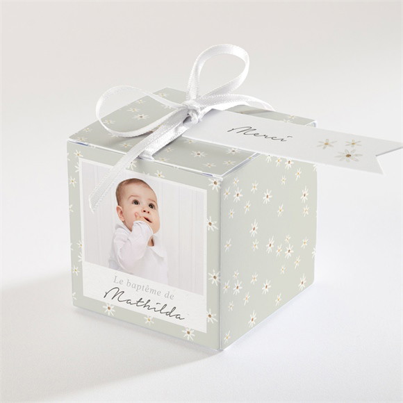 Boîte de dragées baptême Fleuri vert d'eau réf.N340846